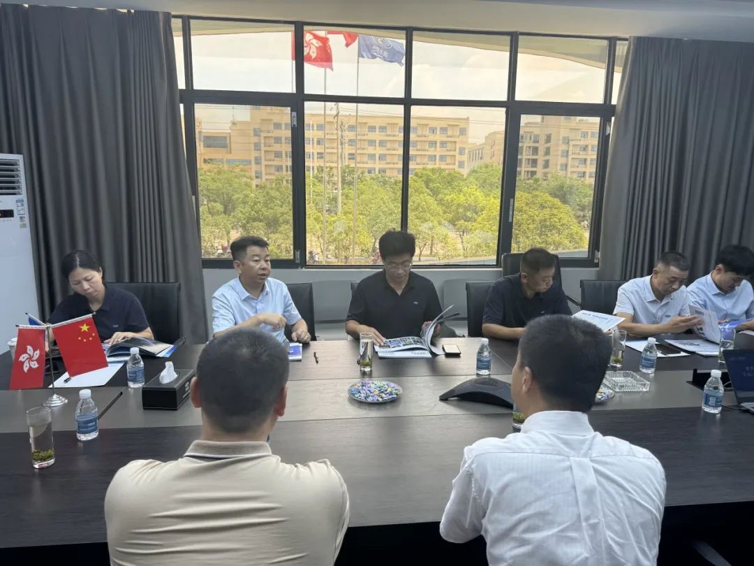 歡迎懷化沅辰水務(wù)范總一行蒞臨我司參觀指導(dǎo)！